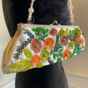 Sun Fashion Miami beaded bag